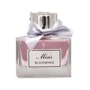 نمایی از عطر زنانه میسیس میس دیور بلومینگ روونا – رایحه‌ای فراموش‌نشدنی