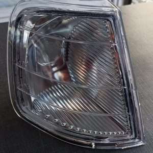 نمایی از چراغ راهنما شفاف پژو 405 – بسته 2 عددی با کیفیت عالی
