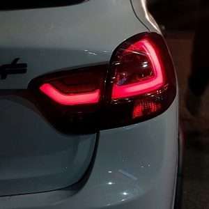 تصویر محصول: چراغ خطر عقب نورگستر مدل پلاس مناسب کوئیک – بسته 2 عددی با کیفیت بالا