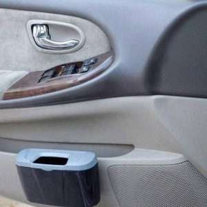 عکس دقیق سطل زباله خودرو مدل CT-05 | نگهداری آسان و بهداشتی داخل خودرو برای مشاهده