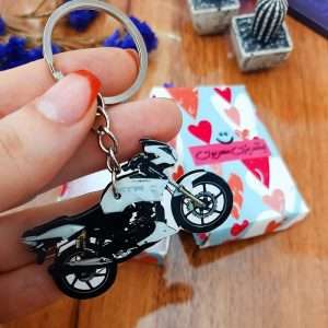 نمایی از جاسویچی موتورسیکلت کد A1110 – حفاظت و زیبایی موتور شما