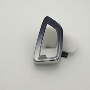 نمایی از کاور ریموت و سویچ خودرو ام ار جی مدل 925 طرح گرادیانی برای KMC J7