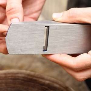 پیش‌نمایش رنده دستی نجاری اورون مدل 102 – ابزار برش حرفه‌ای چوب