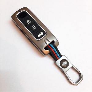 تصویر محصول: کاور ریموت و سوئیچ خودرو دیاموند شاپینگ مدل DS-mzda3new-car-metal، محافظی شیک و مقاوم برای مزدا 3