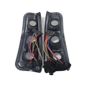 پیش‌نمایش چراغ خطر عقب اسپرت پیکان وانت – بسته 2 عددی با کیفیت