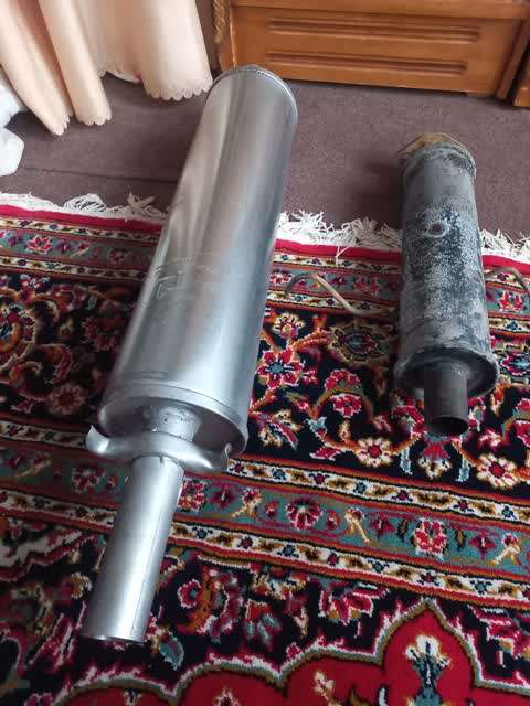 منبع اگزوز عقب بنز 220 برند پارس اگزوز (پسکرایه)